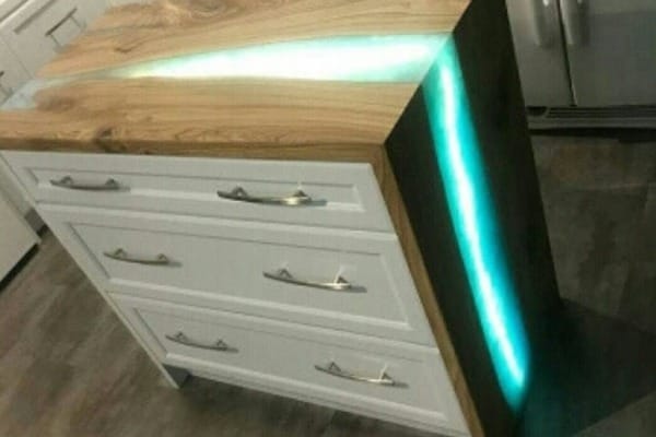móvel mdf resinado flourescente