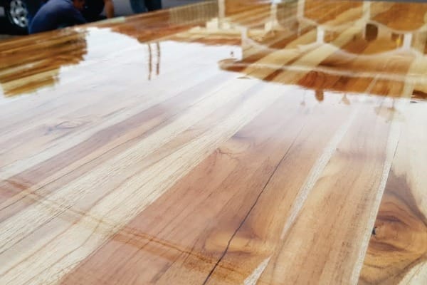 mesa madeira mdf resinada