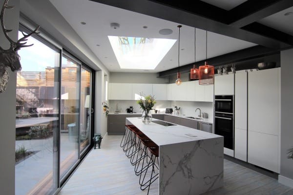 mesa porcelanato liquido