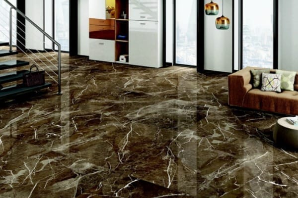 piso porcelanato liquido marrom